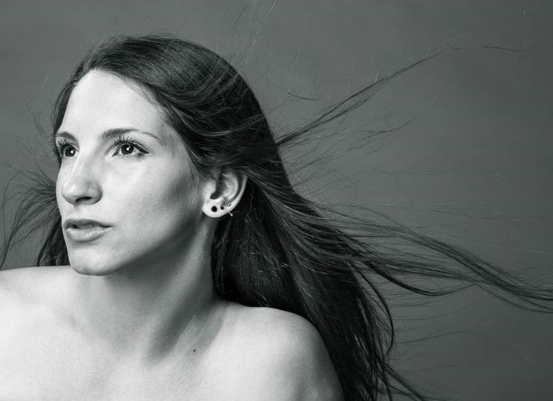 “Made in Silence” / Sonja Runje, mezzosopran i Edin Karamazov, gitara i lutnja