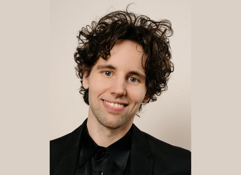 Aljoša Jurinić - pijanistički koncert / Hvarsko kazalište